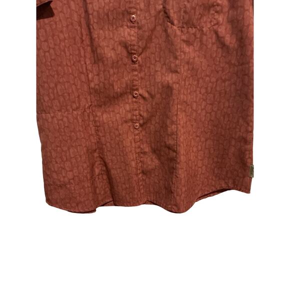 Woolrich Women’s Short Sleeve Button-Up Shirt – Size Large – Lighter Raisin - Picture 2 of 7